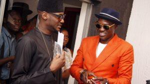 2Baba Visits Sound Sultans Grave, Pays Tribute