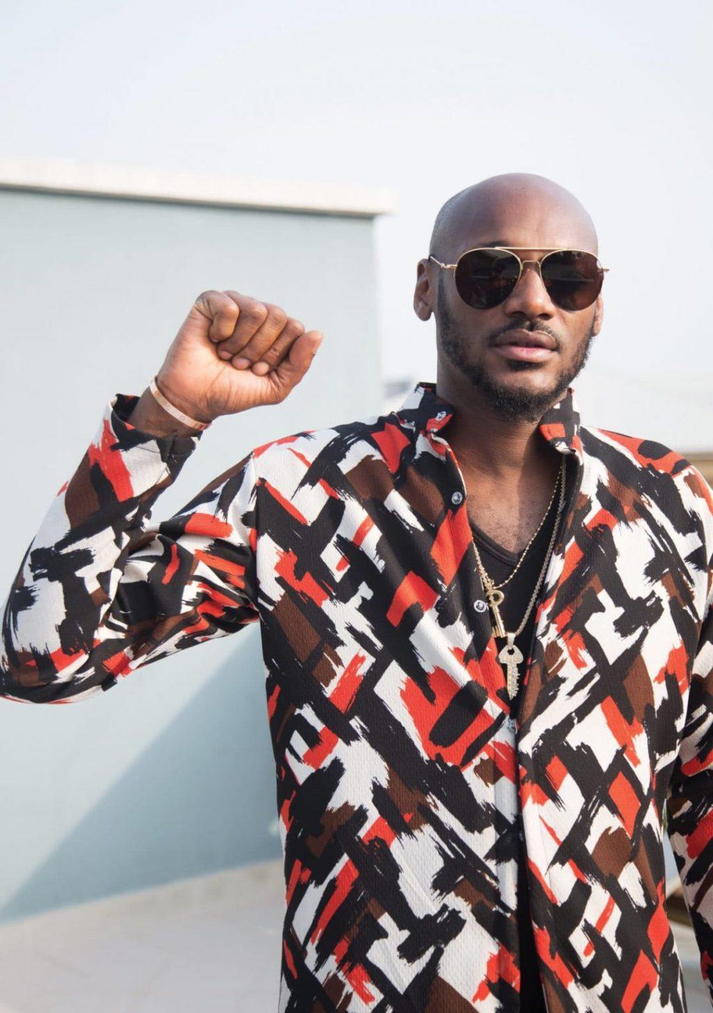 2Baba Says It Is Crazy To Blame Buhari For All The Problems In Nigeria