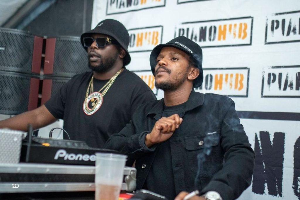 DJ Maphorisa & Kabza De Small Ft. Sir Trill - Asi Jabule